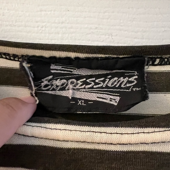 Striped tshirt - Picture 3 of 3